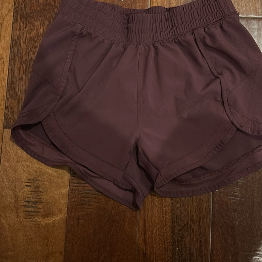 Gaiam athletic shorts